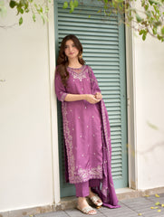 PLUM AURA 02